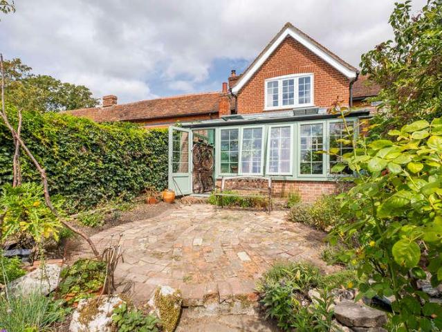 House for sale in Chelmondiston, Suffolk