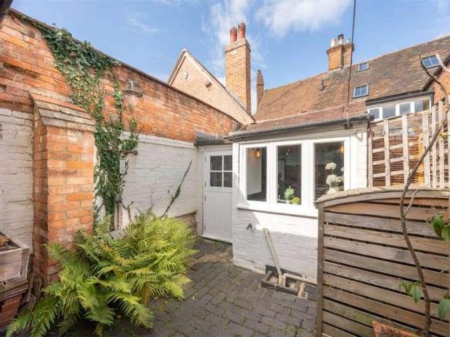 House for sale in Cliff Hill, Warwick