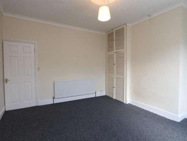 House for sale in Barnsley, Worsbrough Common