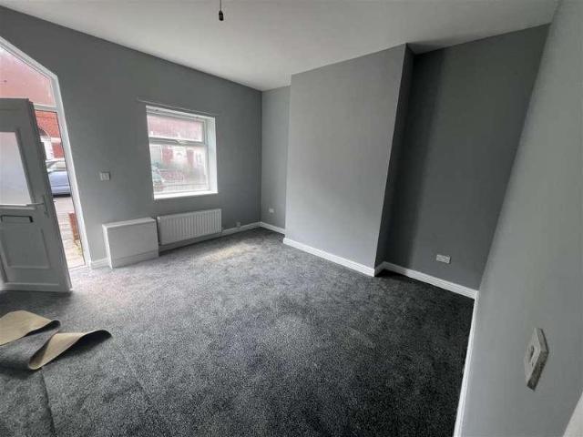 House for sale in Hollinwood, Pendock
