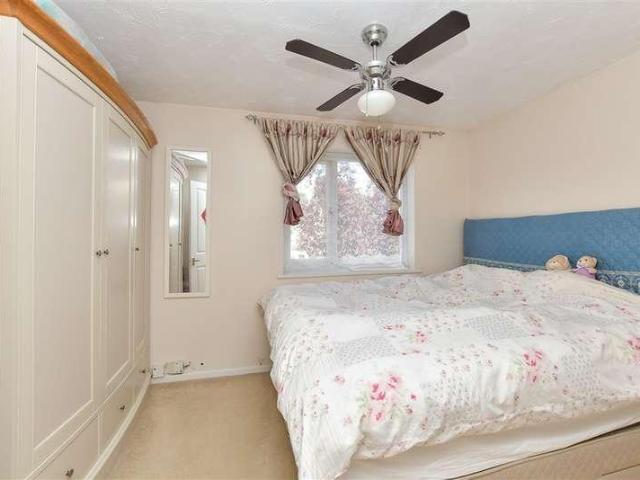 House for sale in Oad Street, Kent