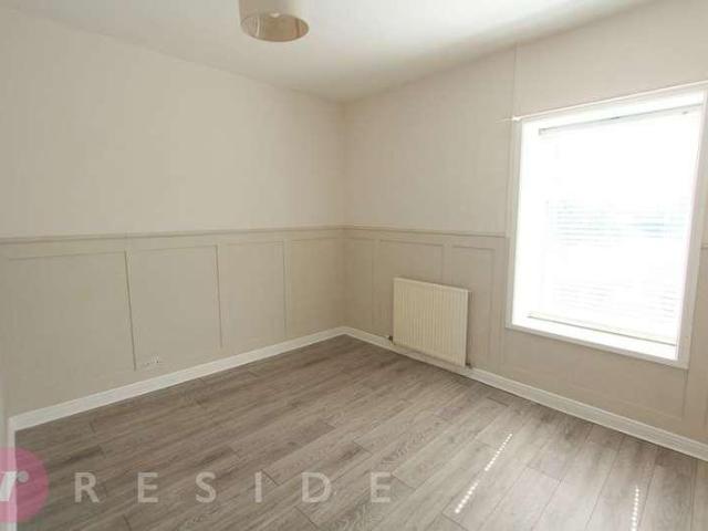 House for sale in Trub, Burnedge