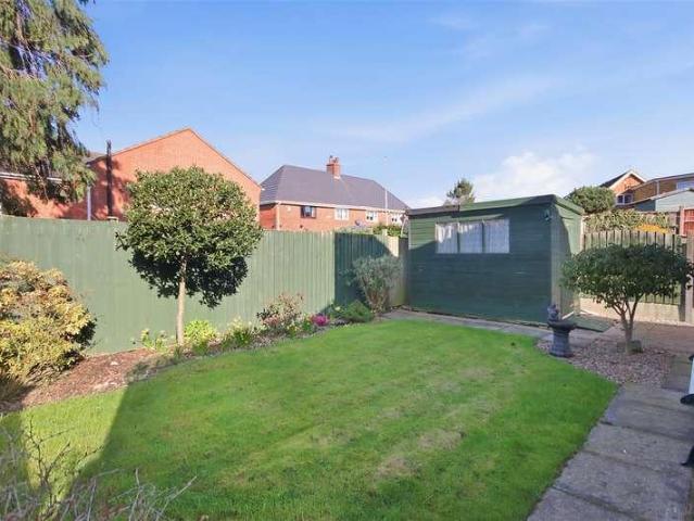 House for sale in Loundsley Green, East Midlands