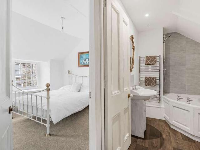 House for sale in Grampound, Cornwall
