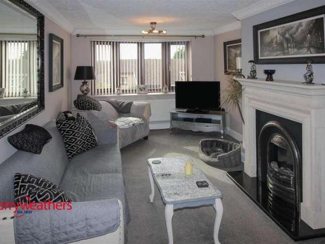 House for sale in Rotherham, Guilthwaite