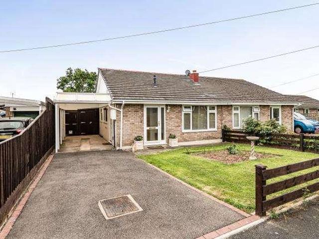 House for sale in Sandpits