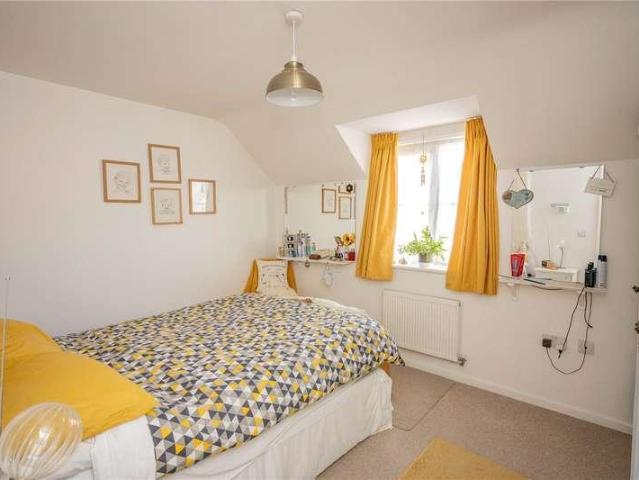 House for sale in Stoke Court, Bromsgrove