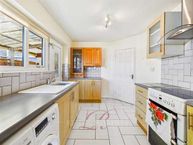 House for sale in Holywell, Smithy Gate