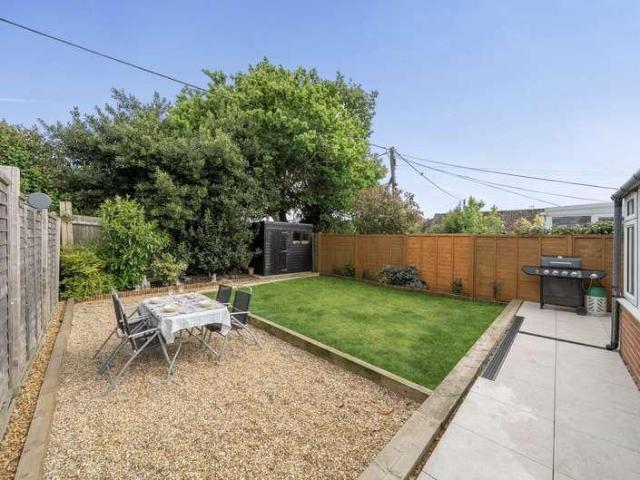 House for sale in Polegate, Cross In Hand
