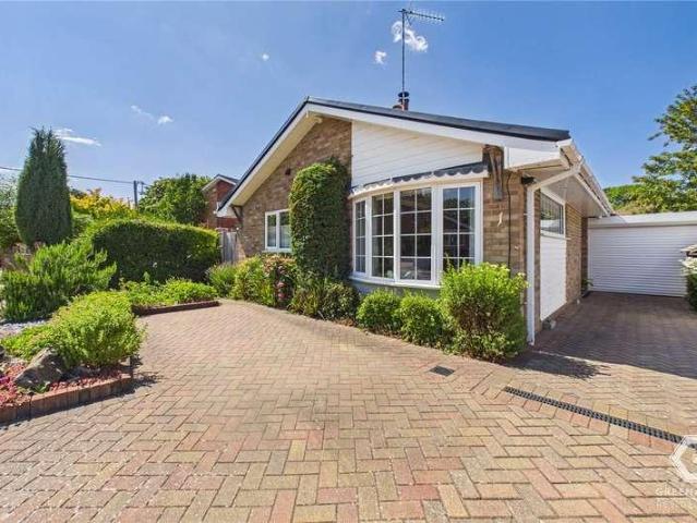 House for sale in Perryfields, West Sussex