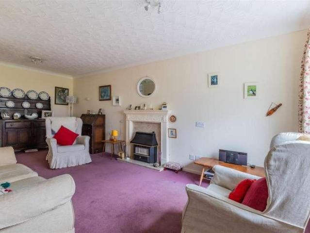 House for sale in Penylan, Falcon Lodge