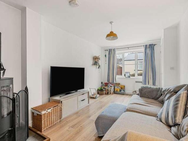 House for sale in Shortlanesend, Cornwall
