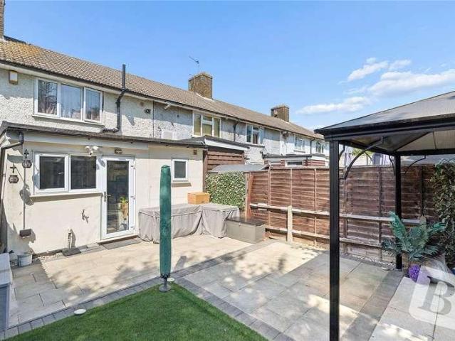 House for sale in Becontree, Greater London