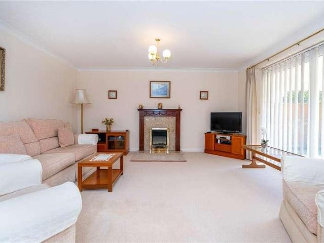 House for sale in Park Hill, North Kesteven