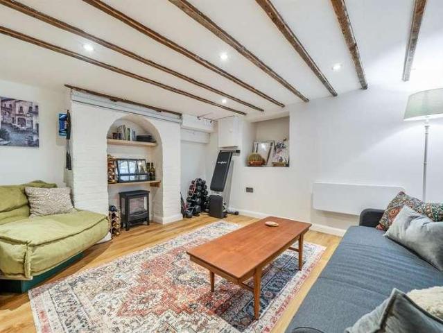 House for sale in Preston, Oad Street