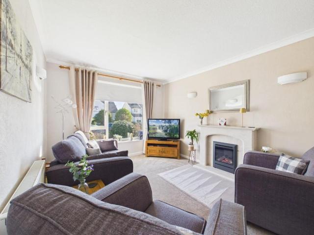 House for sale in Bingley, West Yorkshire