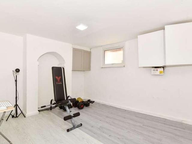 House for sale in Ringlestone, Midway