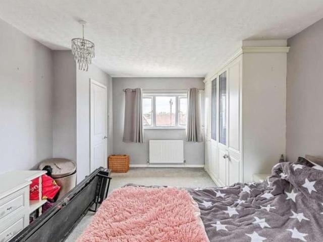 House for sale in Barton Seagrave