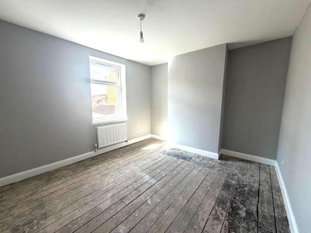 House for sale in Norton-on-derwent, North Yorkshire