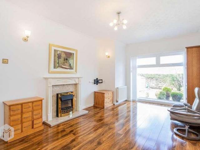 House for sale in Bank Top, Lee Bank