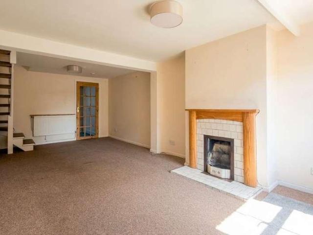 House for sale in Chelmondiston, Suffolk