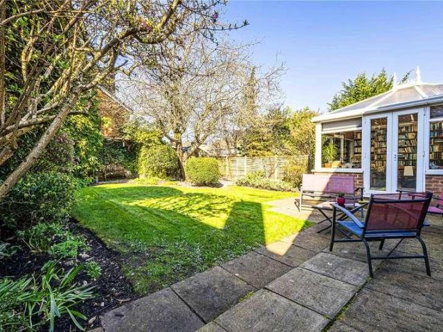 House for sale in Pouchen End, Hertfordshire
