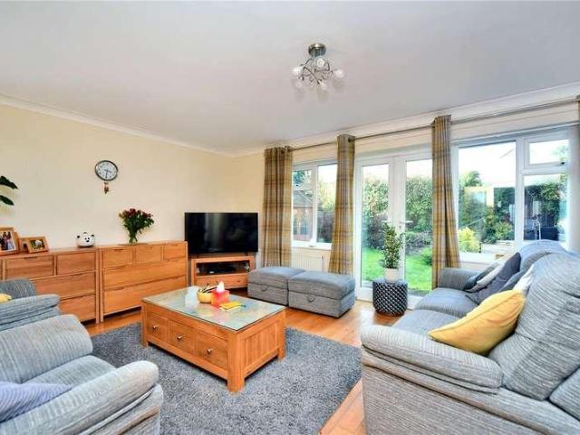 House for sale in Nork, Red Hill