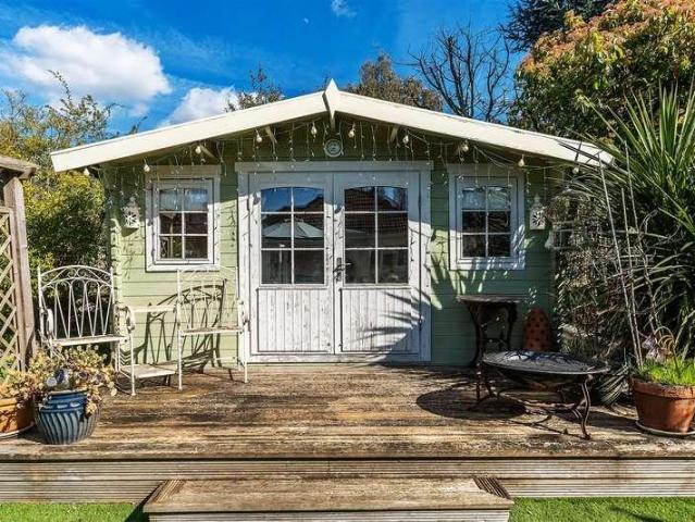 House for sale in Greater London
