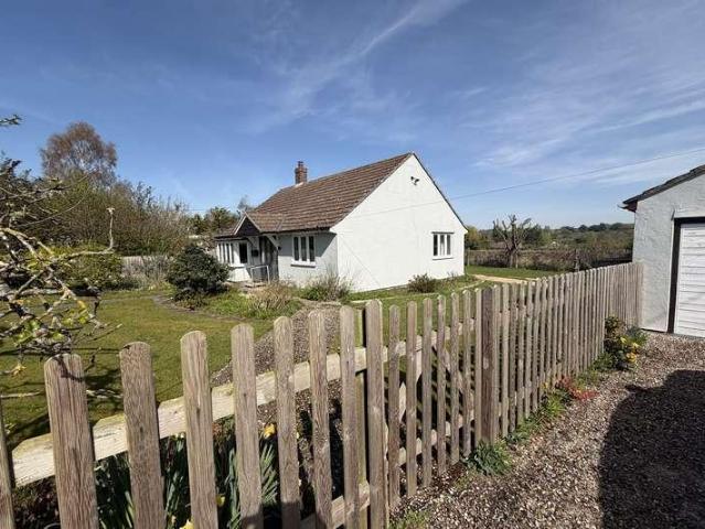 House for sale in Chipping Hill, Essex
