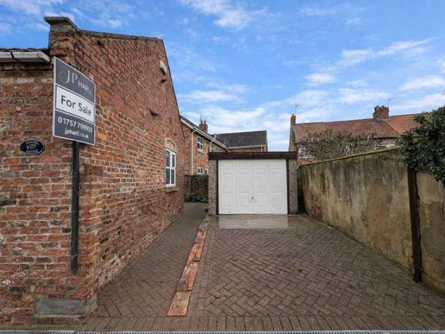 House for sale in North Howden, East Riding Of Yorkshire