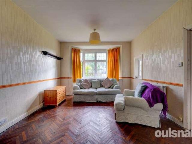 House for sale in Bromsgrove, Worcestershire