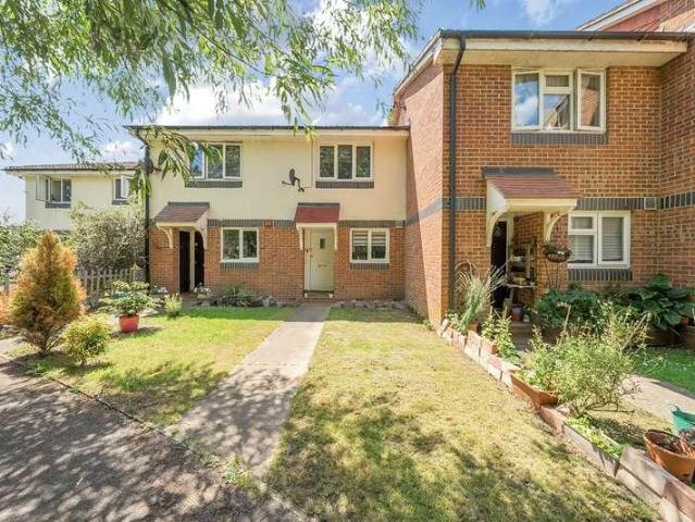 House for sale in Uxbridge, Denham