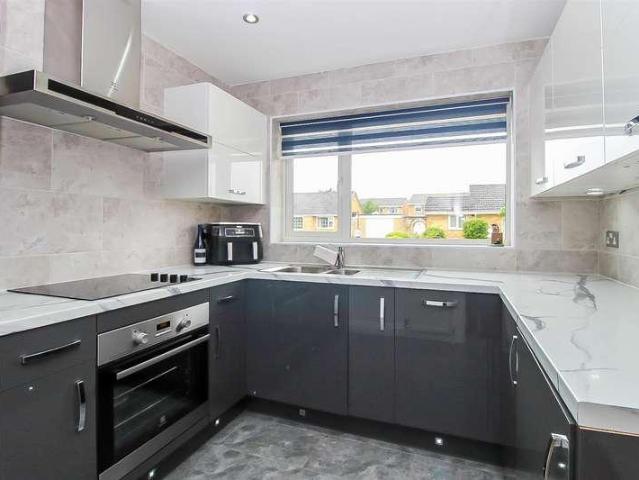 House for sale in Durkar, West Yorkshire