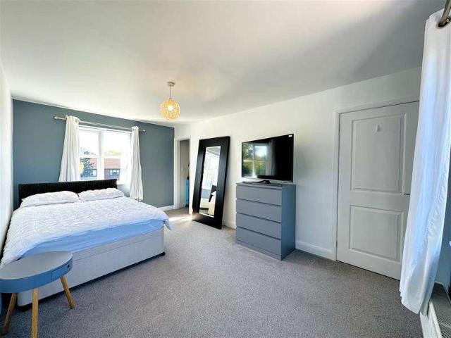House for sale in Great Heck, North Yorkshire