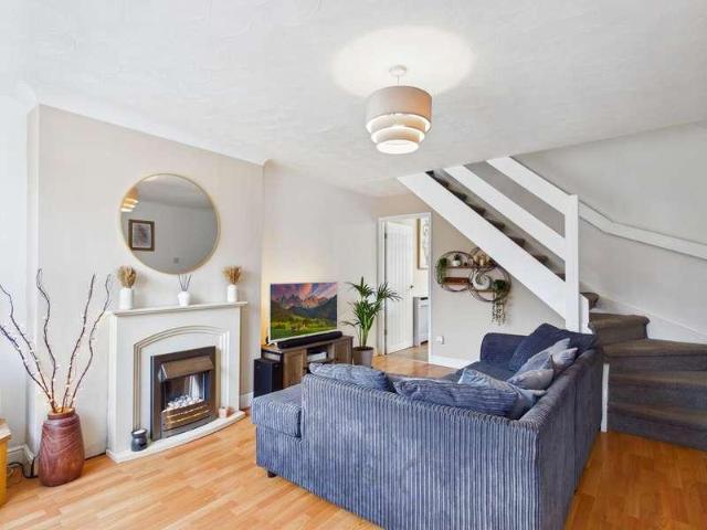 House for sale in Normanton and Altofts, Old Snydale
