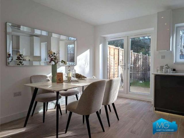 House for sale in Finchley, Greater London