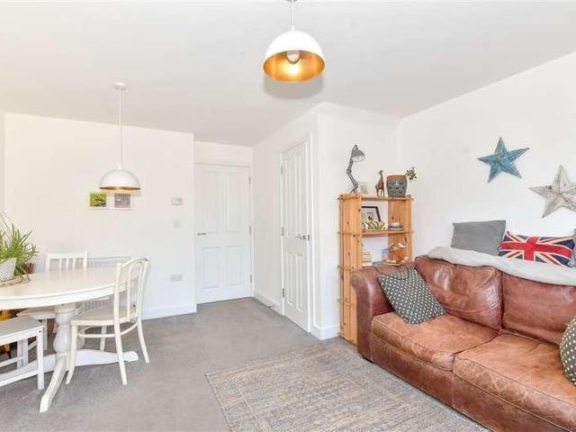 House for sale in Littlecote, West Sussex