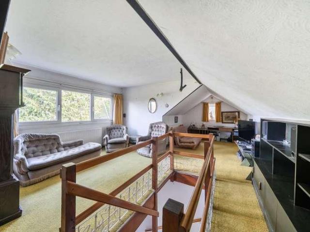 House for sale in Littleworth, South Oxfordshire
