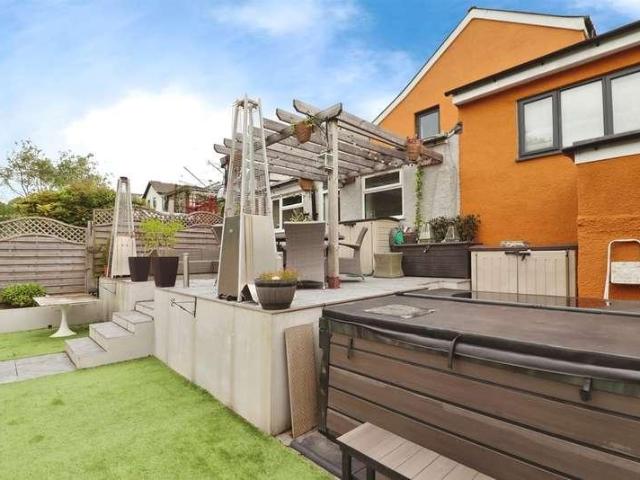 House for sale in Taffs Well, Wales