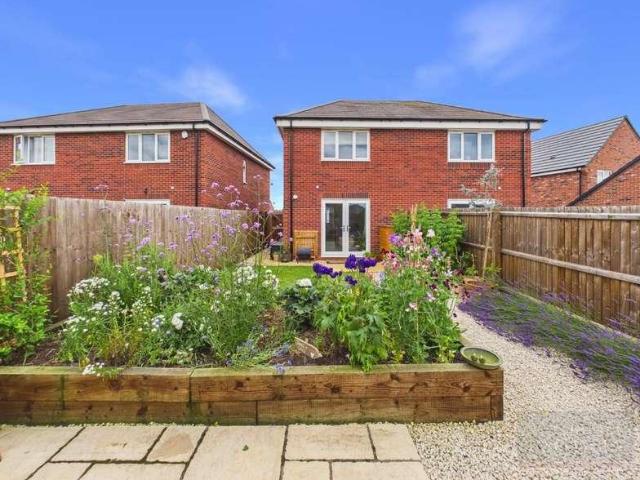 House for sale in Stanford On Avon, Leicestershire