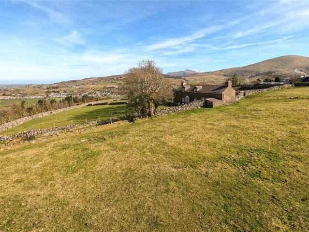 House for sale in Wales
