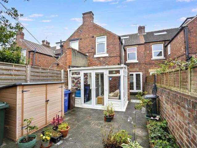 House for sale in Fishers Green, North Yorkshire