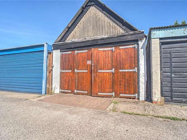 House for sale in Rodbourne, Swindon