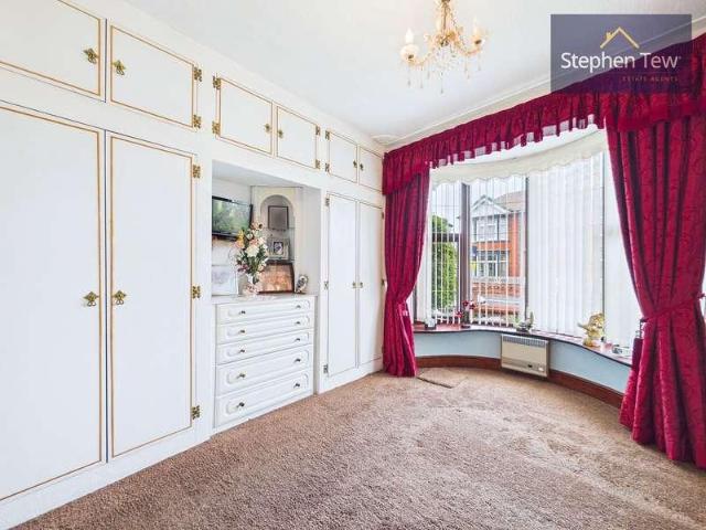 House for sale in Hawes Side, Blackpool