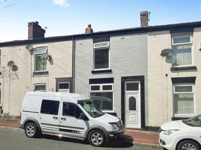 House for sale in The Haulgh, Lee Bank