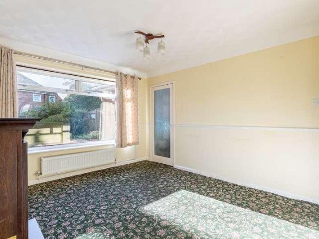 House for sale in Saughall and Shotwick Park, Saughall