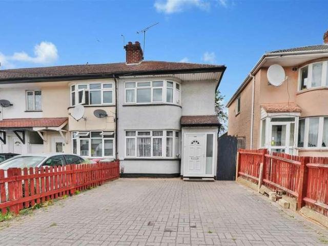 House for sale in Slough