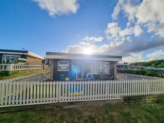 House for sale in Lavernock, Wales