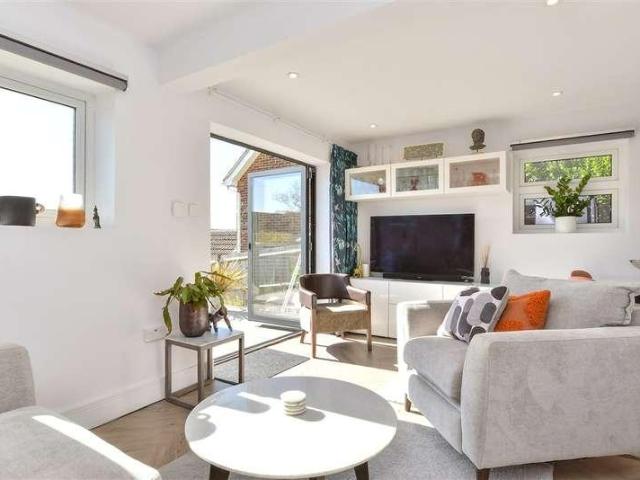House for sale in Woodingdean, Brighton