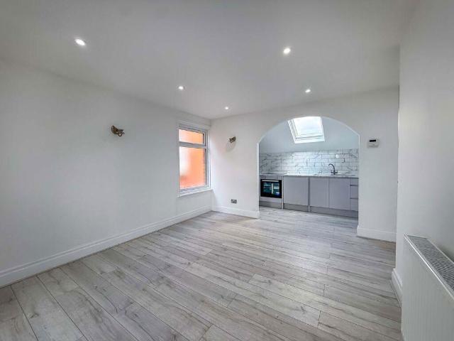House for sale in Meols Cop, Southport
